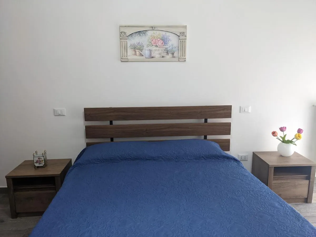 Appartamento Con Tre Stanze Da Letto Italy