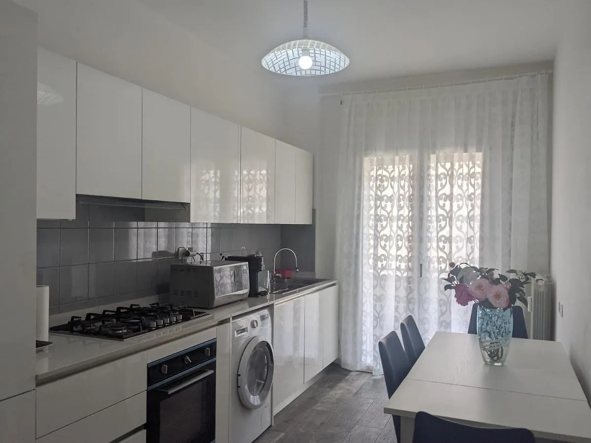 Appartamento Con Tre Stanze Da Letto 0*, Venetië