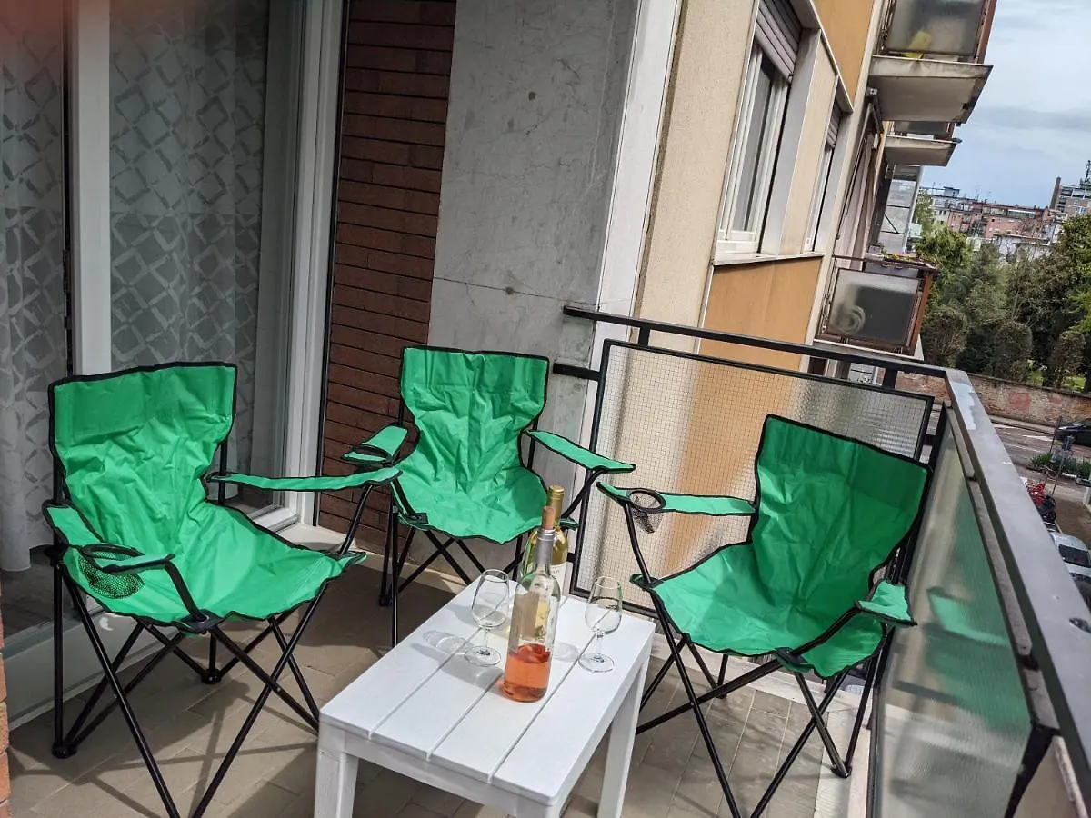 Appartamento Con Tre Stanze Da Letto Italien